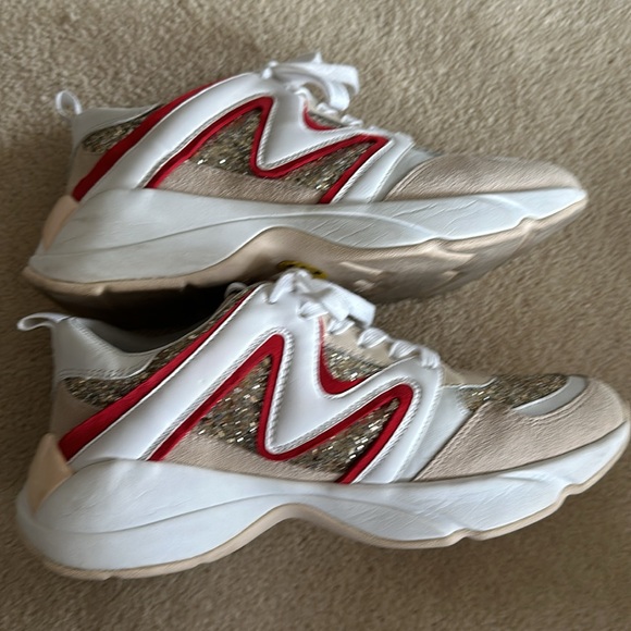 Stunning MAJE Silver Gold Glitter Running Shoes 39 or 8.5/9 White Red Unique - Picture 8 of 8